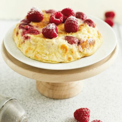 Gateau Au Fromage Blanc Aux Framboises Light Decouvrez Les Recettes De Cuisine De Femme Actuelle Le Mag