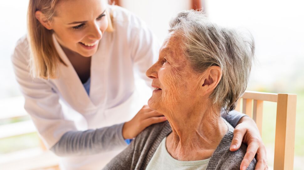 Alzheimer : tous les médicaments déremboursés, y a-t-il des solutions pour les patients ?