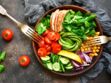 Minceur : les 10 salades les plus caloriques