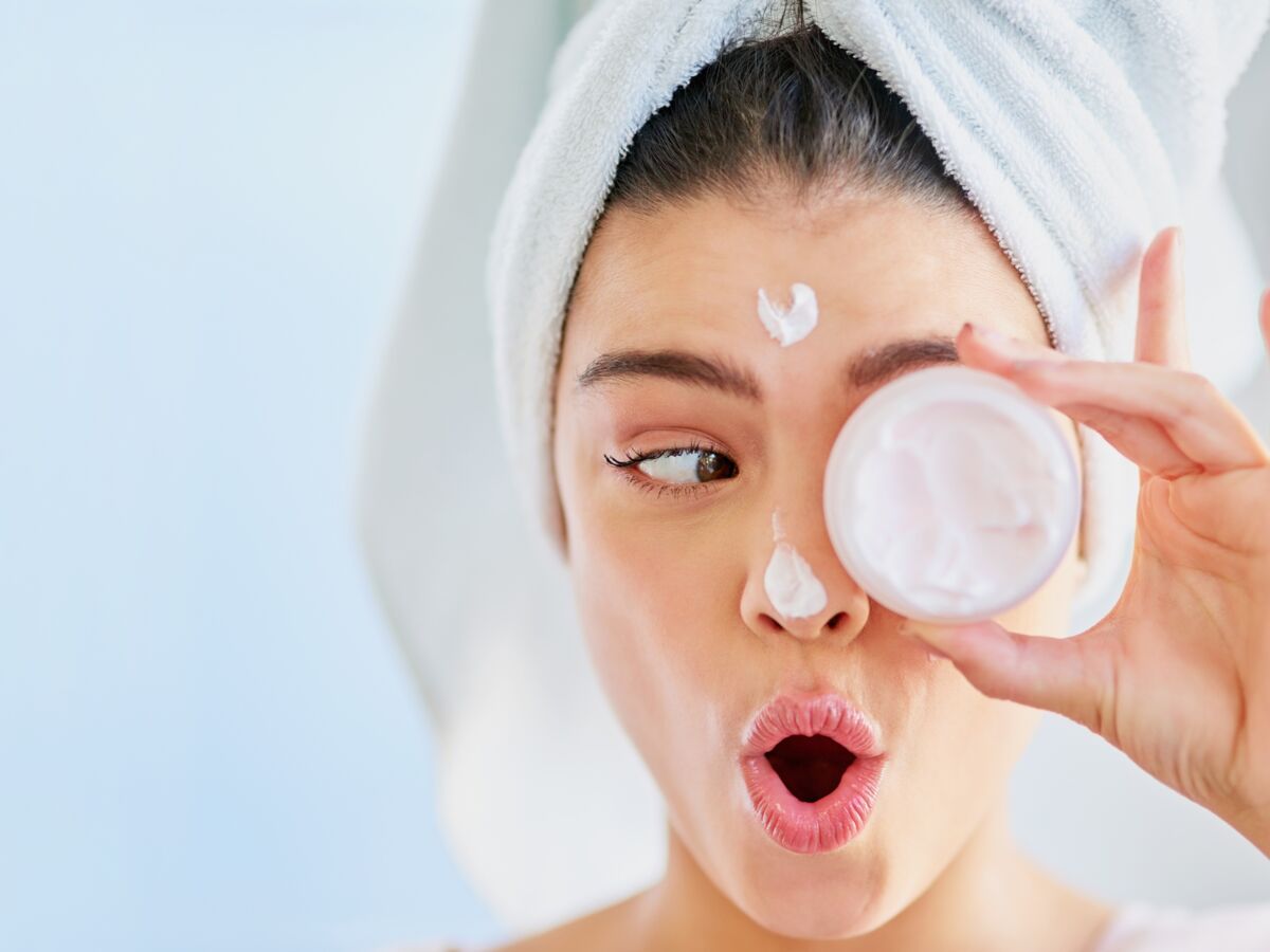 Soin visage : 5 signes qui indiquent que votre crème de jour ne vous  convient pas : Femme Actuelle Le MAG