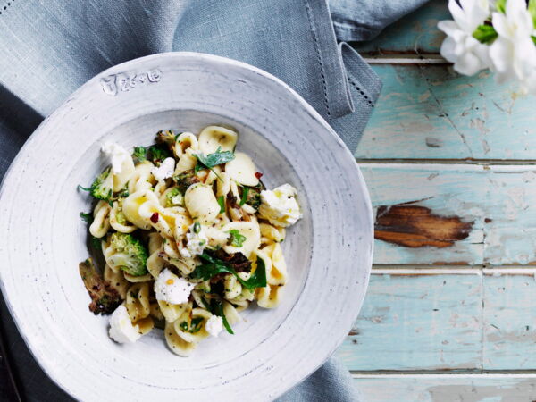 Filets De Lingue Recettes Labonnecuisinedenath: Filets De Lingue Et Sa Sauce Vierge 21 Filets de lingue aux brocolis et aux amandes : découvrez les recettes