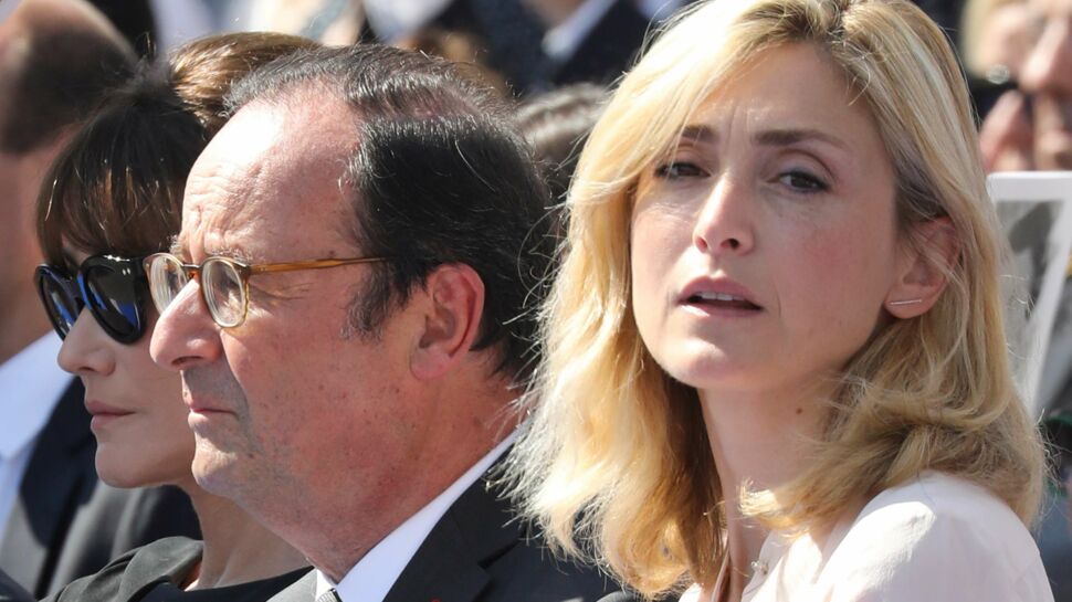 Photos – Julie Gayet et François Hollande ne se cachent plus et prennent la pose avec des touristes