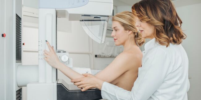 Mammographie : comment se passe l’examen, étape par étape