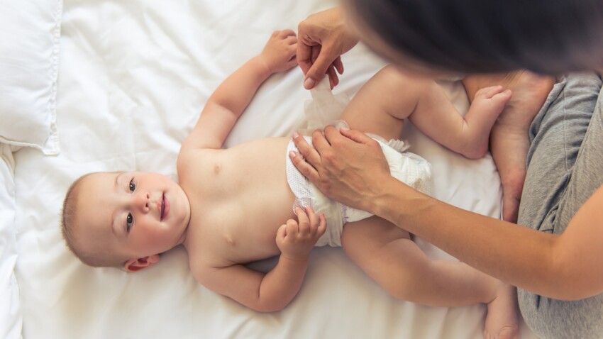 Couches, lingettes, crèmes... La liste des produits d’hygiène pour bébé les plus sûrs