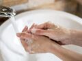 Faut-il se laver les mains à l’eau chaude ou à l’eau froide ?