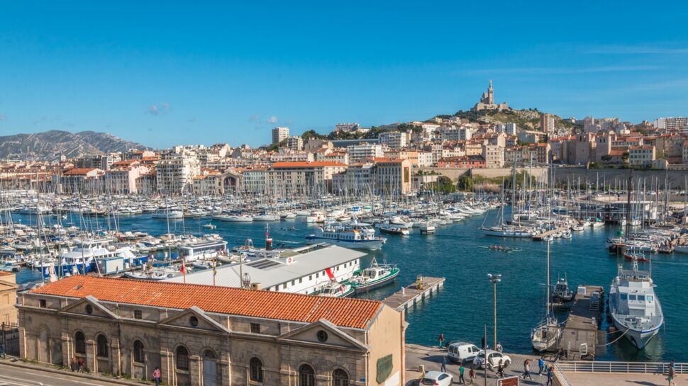 A Marseille, une enseignante mise en examen pour relations sexuelles avec cinq lycéens de 15 ans