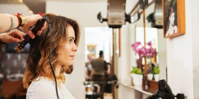 5 erreurs à ne pas faire chez le coiffeur