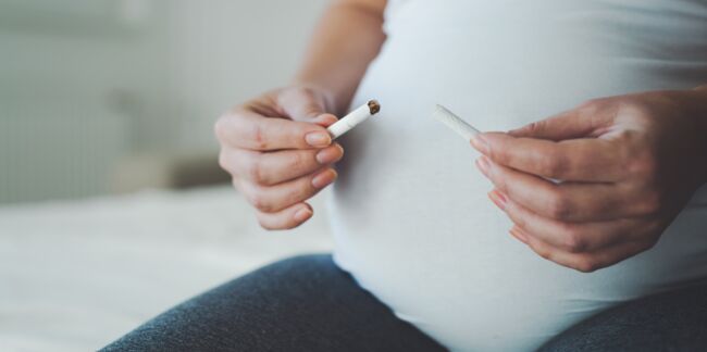 Vrai/Faux : 7 idées reçues sur le tabac et la grossesse