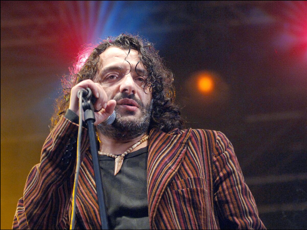 Mort De Rachid Taha Le Chanteur Souffrait D Une Maladie Rare Depuis 30 Ans Femme Actuelle Le Mag