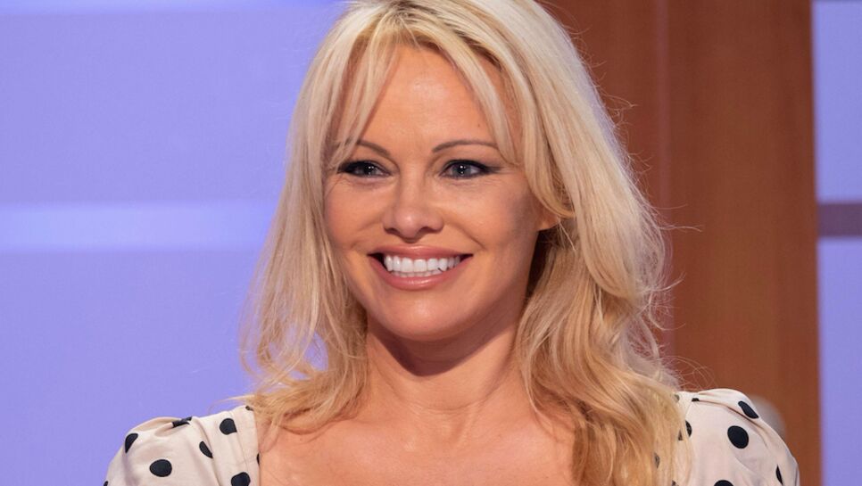 Pamela Anderson réagit suite aux critiques sur son salaire mirobolant pour Danse avec les Stars