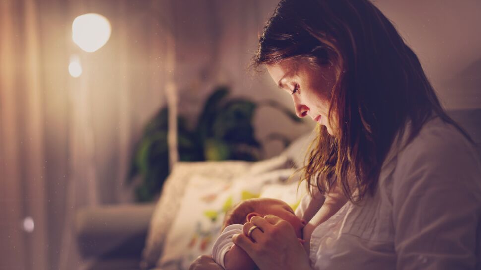 Colostrum : les nombreux bienfaits de ce premier lait maternel pour bébé