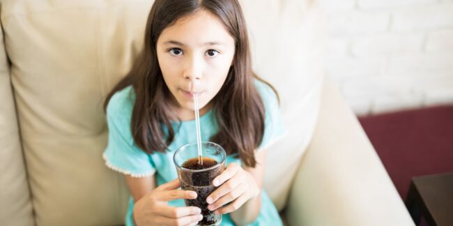 Dois-je interdire les sodas à mon enfant ?