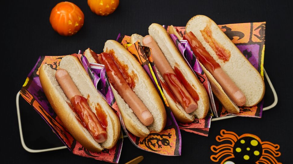 Hot-dogs doigts en sang pour Halloween