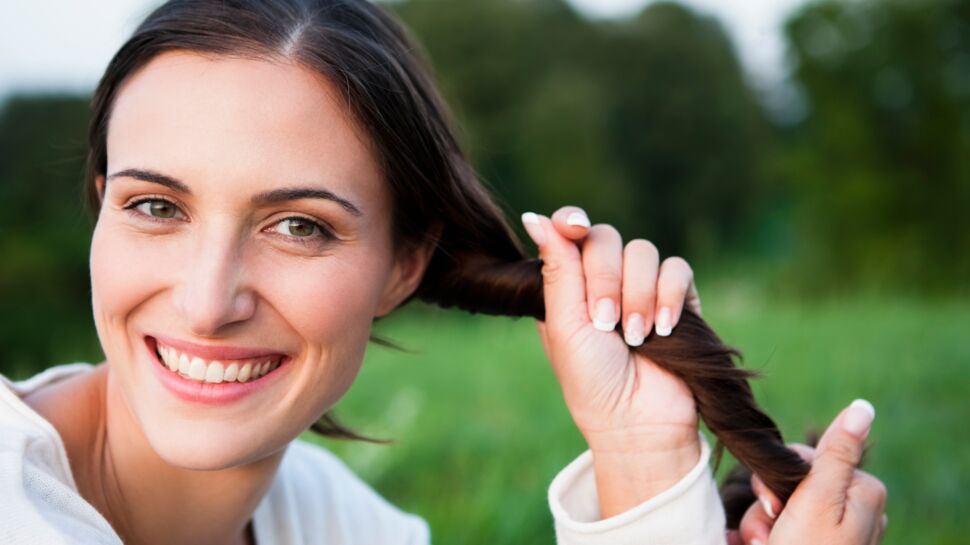 Beaux cheveux : et si vous misiez sur les shampooings naturels ?