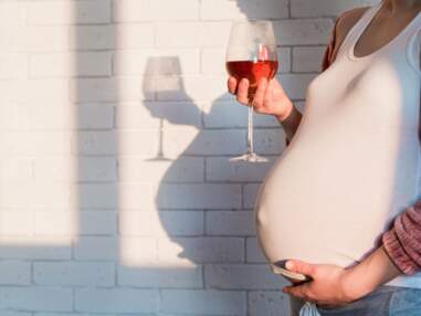 Grossesse et alcool : les idées reçues sur l’alcoolisation fœtale