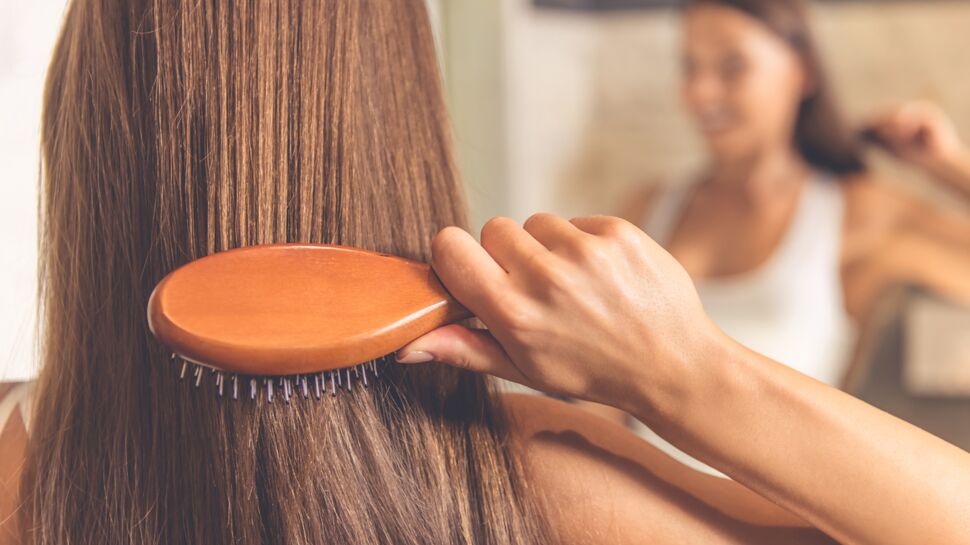 3 erreurs que l’on fait toutes quand on se brosse les cheveux