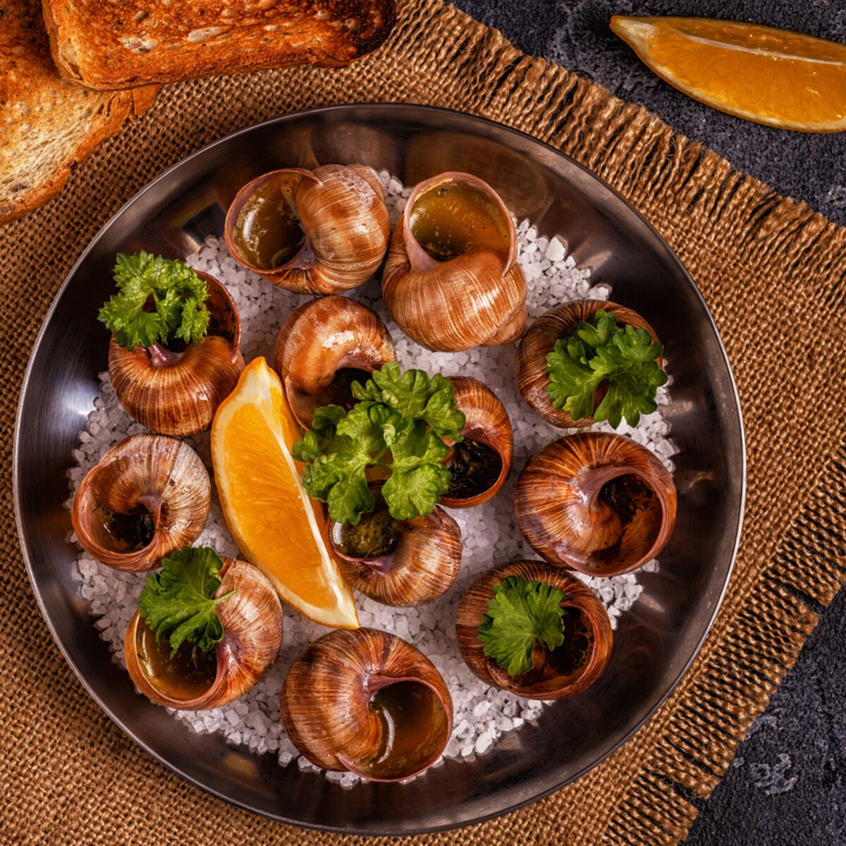 Escargots de Bourgogne : Recette de Escargots de Bourgogne