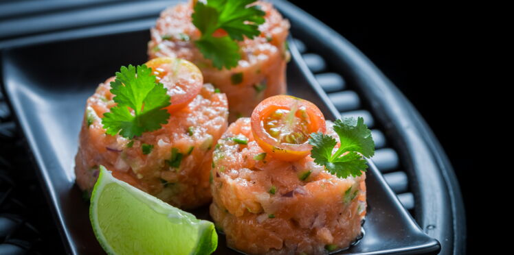 Tartare de saumon frais et fenouil mariné à l’orange