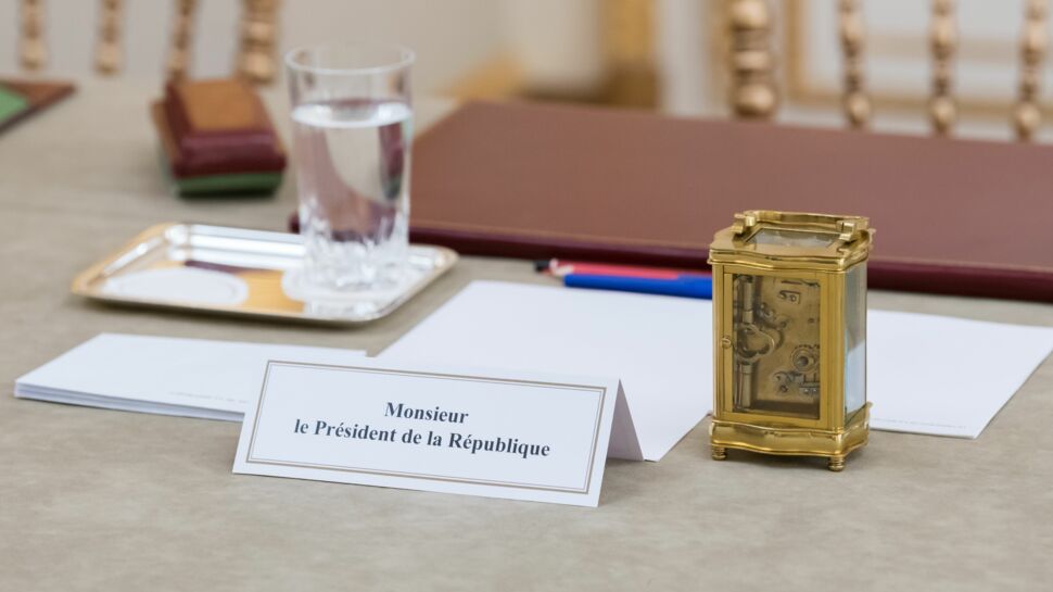 Sarkozy, Hollande, Macron: les lettres drôles, choquantes ou délirantes adressées aux présidents