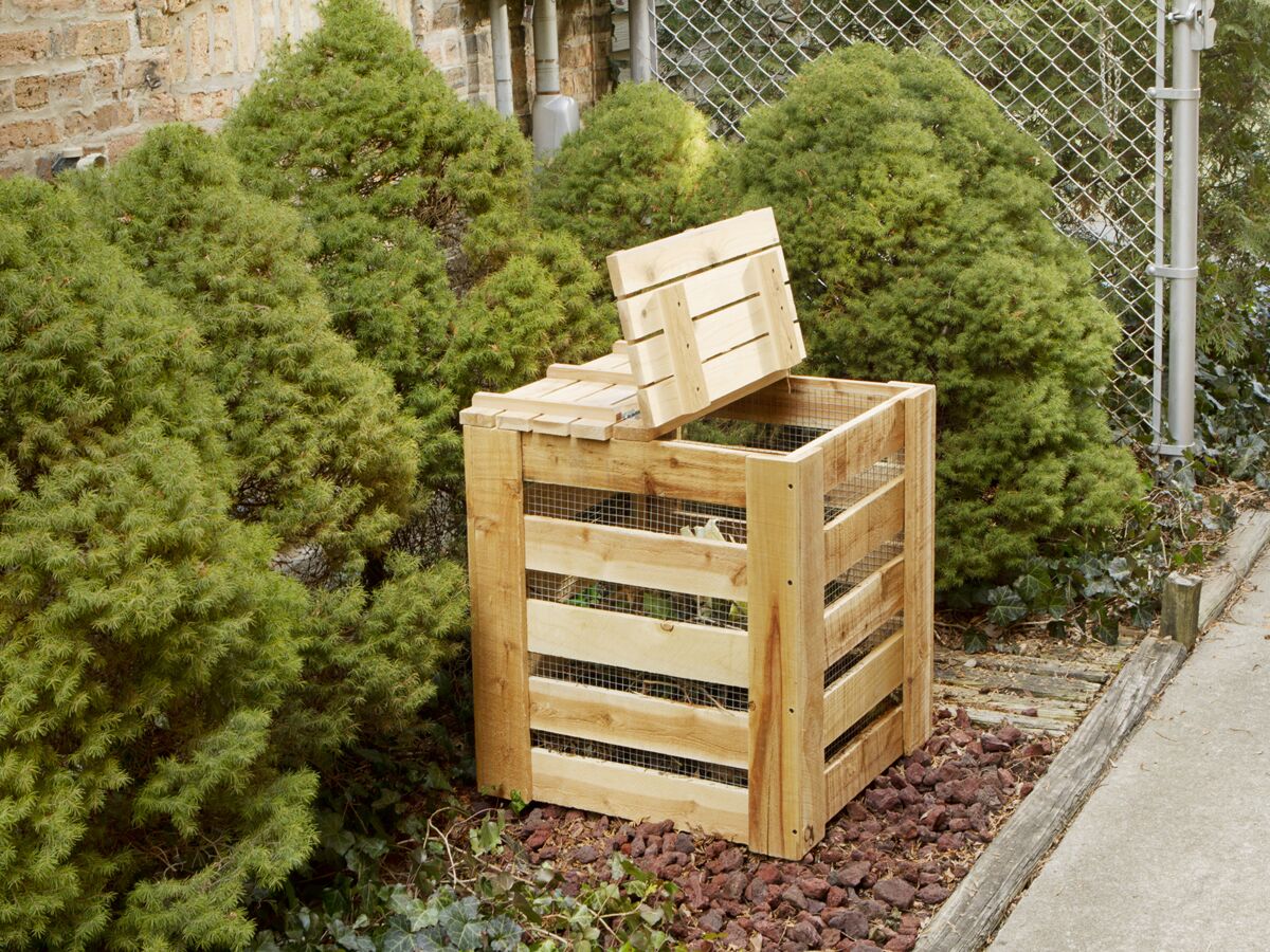 Composteur bois pour composter les déchets - Jardin et Saisons