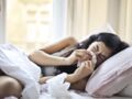 Rhume, sinusite… Les astuces pour bien dormir quand on a le nez bouché