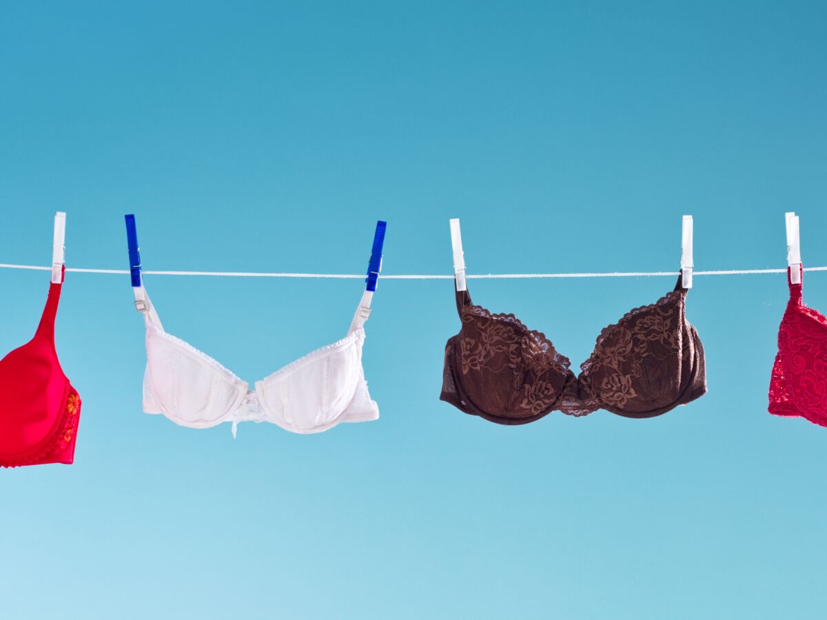 Comment porter sa lingerie : ensemble de sous-vêtements ou haut et