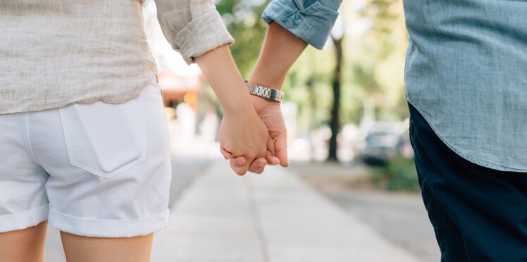 [PUNIQRANDLINE-(au-dating-names.txt) 55 Femme en train de tomber amoureuse [PUNIQRANDLINE-(au-dating-names.txt) 54