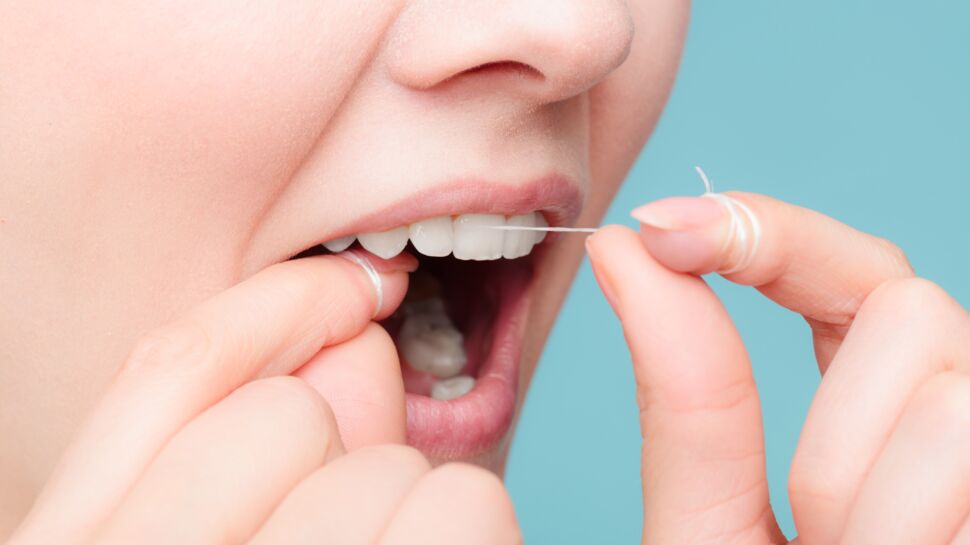 Hygiène bucco-dentaire : voici pourquoi il faudrait arrêter d'utiliser du fil dentaire