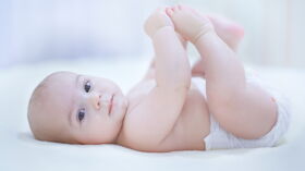 Matelas Pour Bebes L Ufc Que Choisir Alerte Sur La Presence De Substances Toxiques Femme Actuelle Le Mag