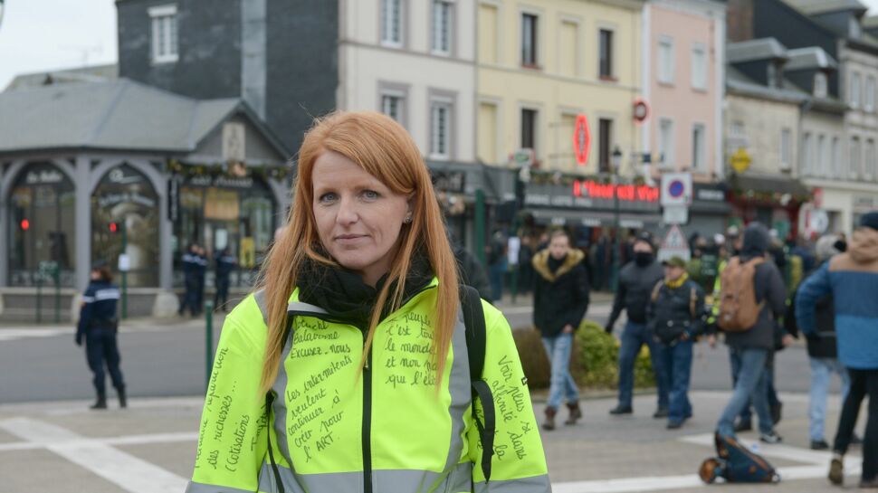 Gilets jaunes : Ingrid Levavasseur pousse un gros coup de gueule contre les Enfoirés