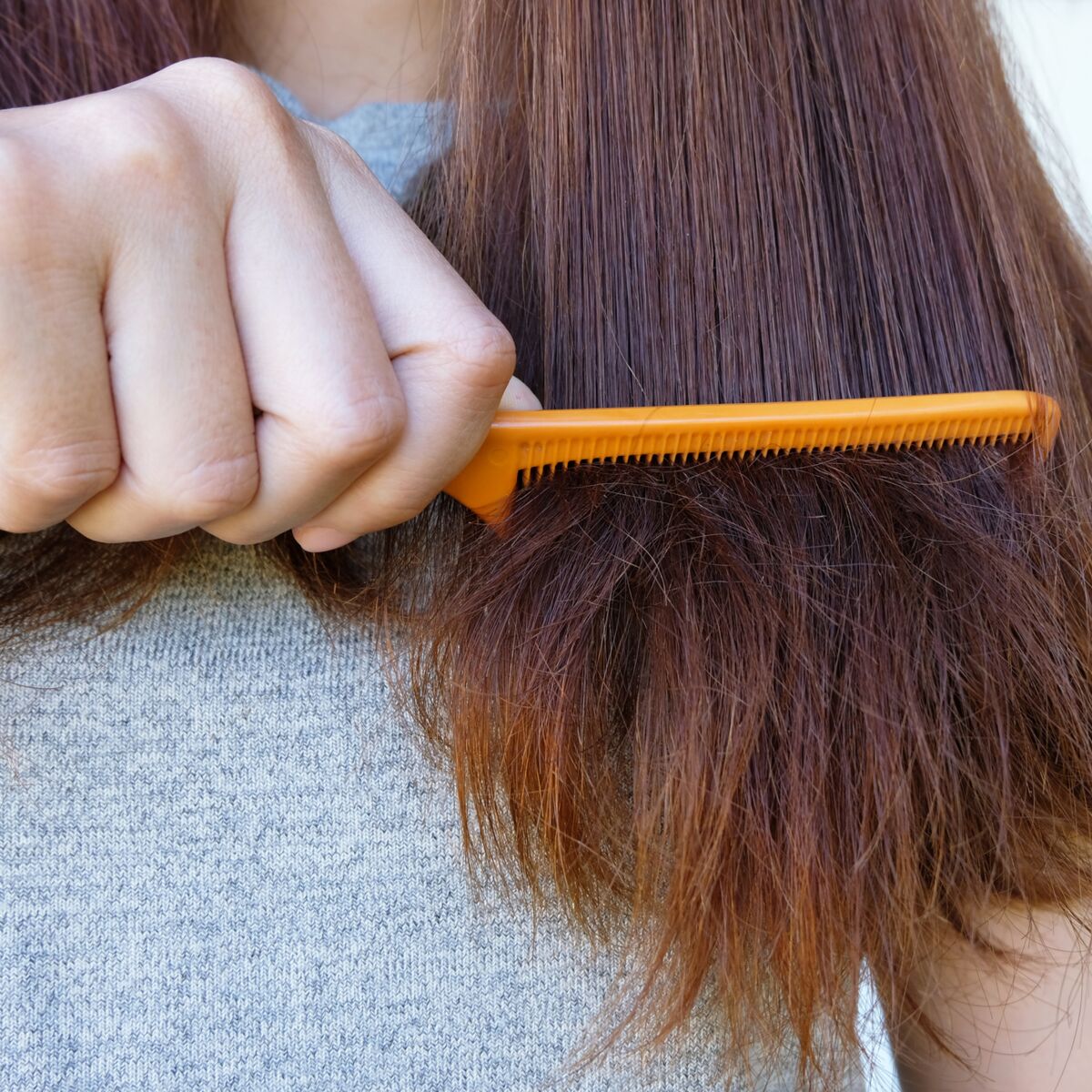 5 astuces pour enlever des nœuds dans les cheveux – Popbrush