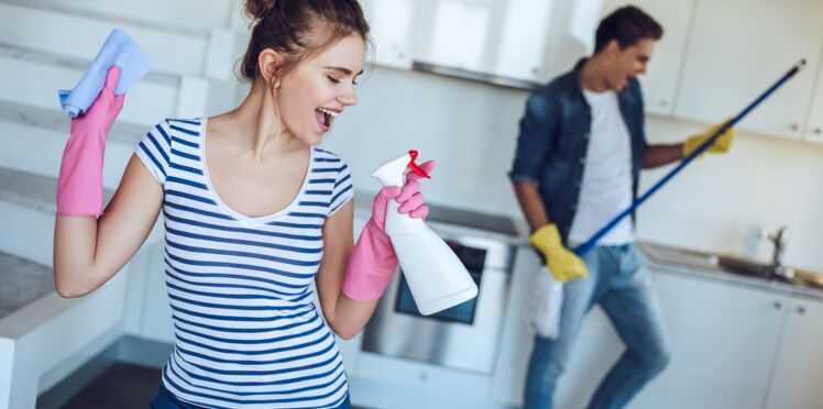 Les Hommes Qui Exercent Des Métiers Féminins Font Plus Le Ménage Femme Actuelle Le Mag 