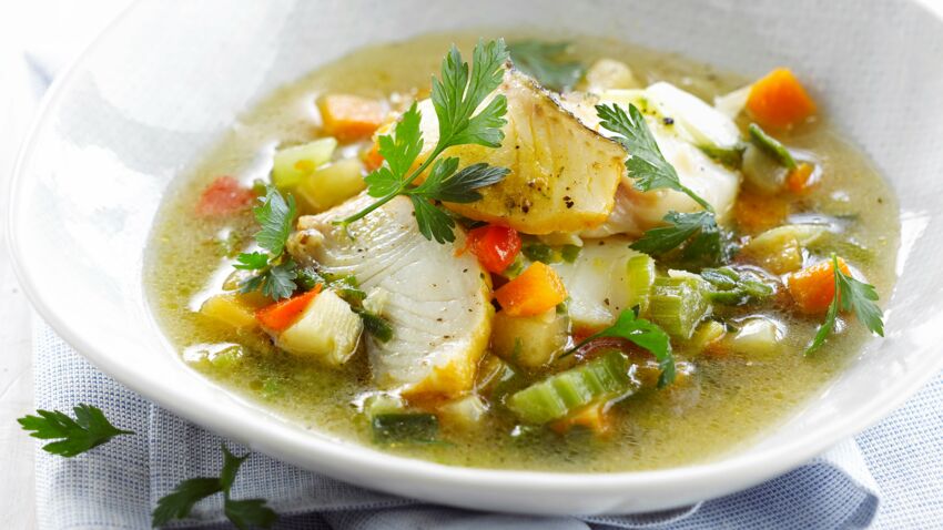 Bouillon de poisson aux légumes