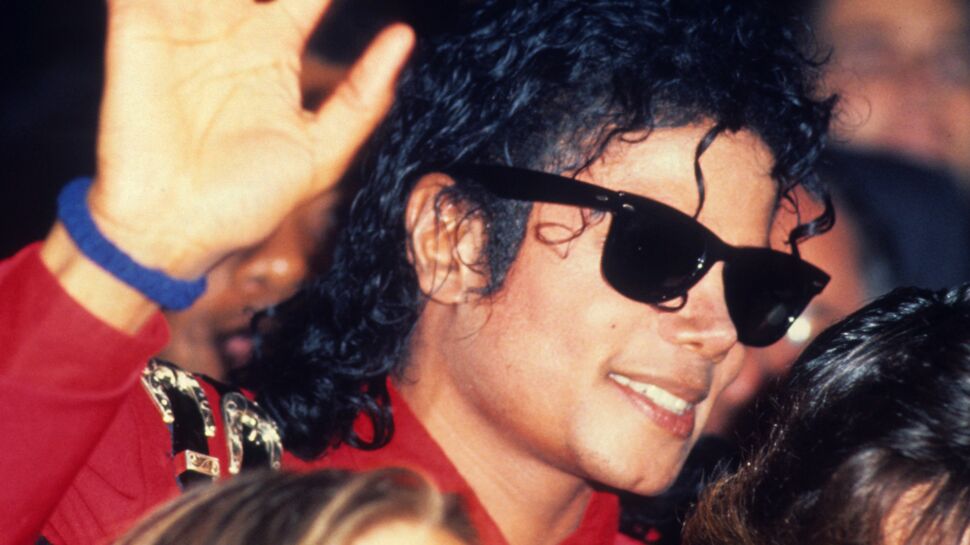 Michael Jackson : selon son médecin, le chanteur aurait subi un viol à l’adolescence