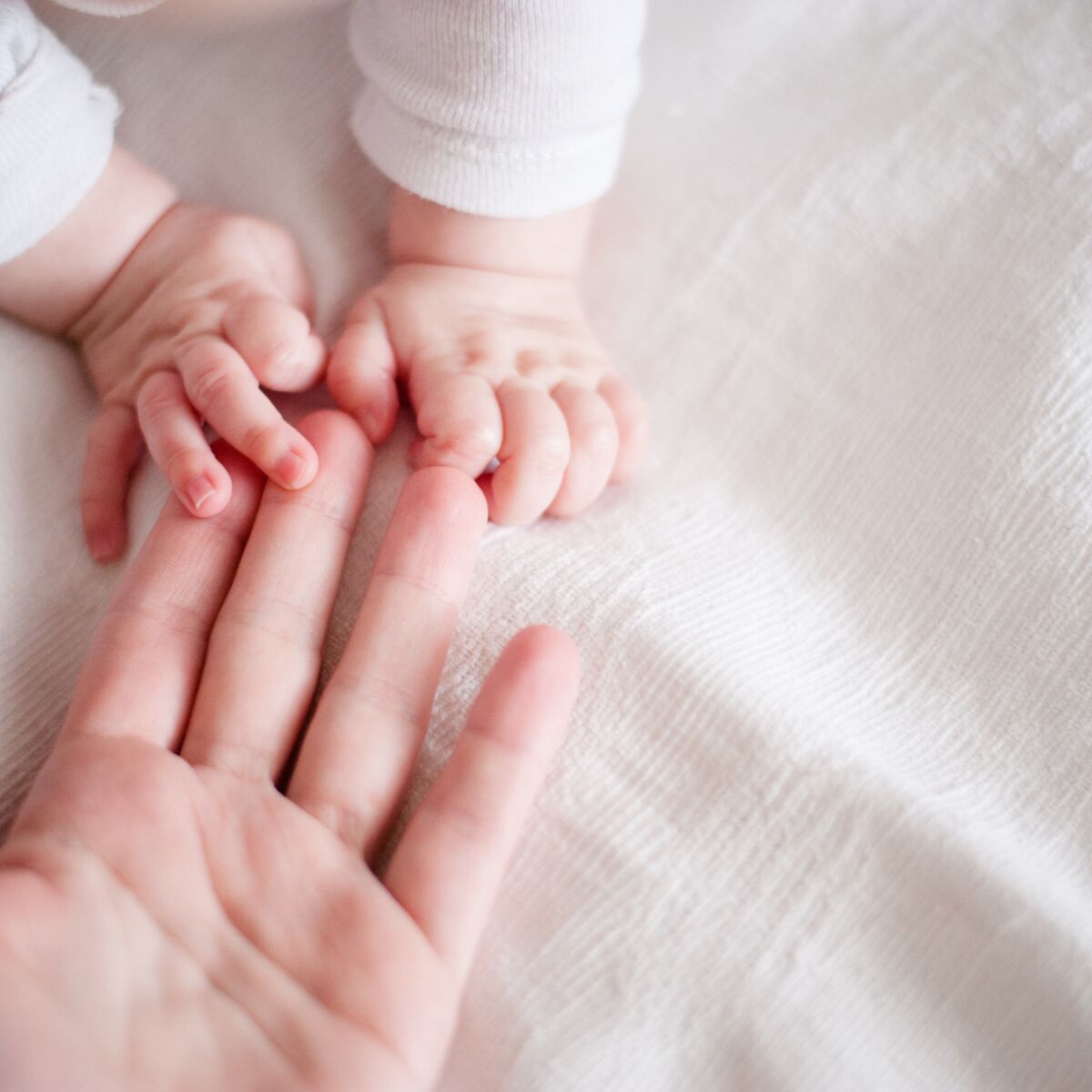 Japon : né à 268 grammes, un bébé garçon quitte l'hôpital en bonne santé