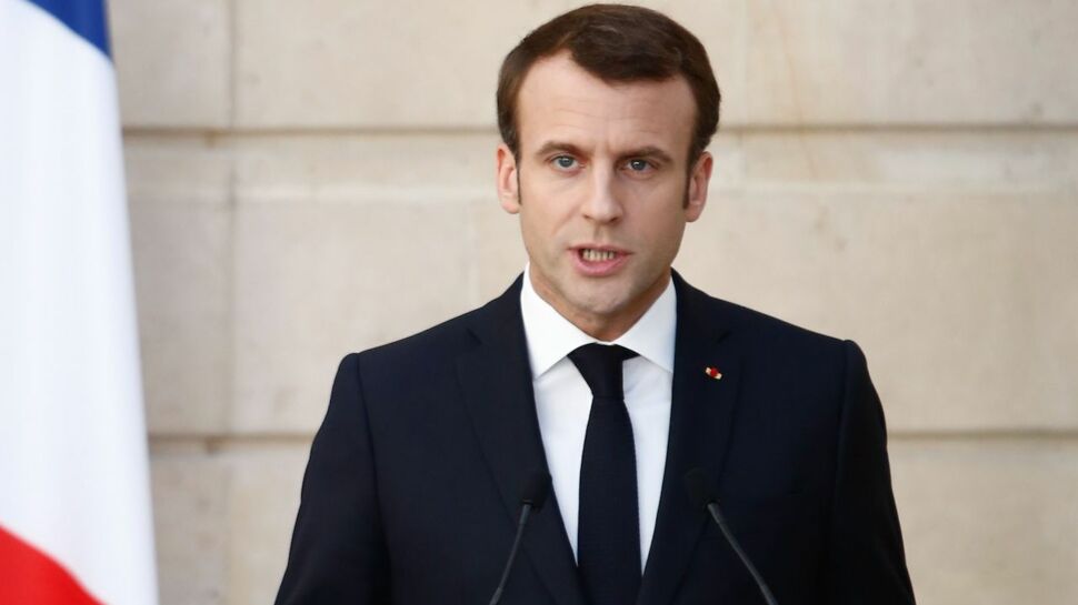 “Traverser la rue” : Emmanuel Macron s’explique enfin sur sa petite phrase polémique