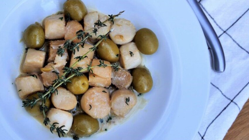 Poêlée de Saint-Jacques aux olives vertes Manzanilla : découvrez les ...