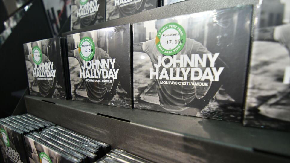 Johnny Hallyday : depuis sa mort, les ventes de ses albums battent tous les records