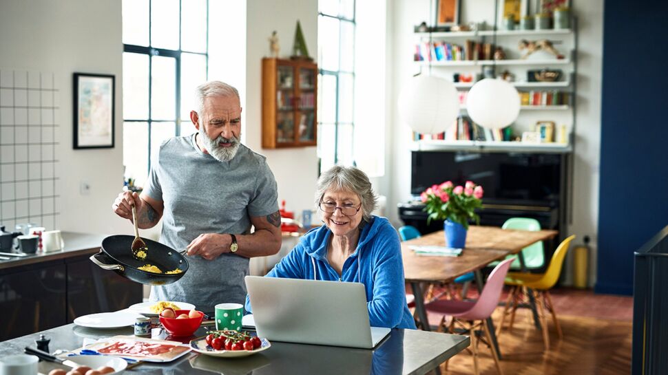 Soutien à domicile pour personnes âgées : tout ce qu’il faut savoir