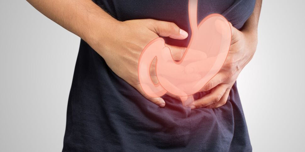Ulcère de l'estomac (ou gastroduodénal) : causes, symptômes et traitements