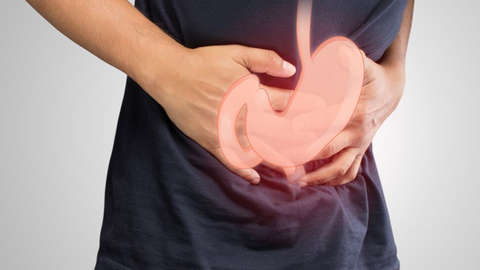 Ulcère de l'estomac (ou gastroduodénal) : causes, symptômes et traitements