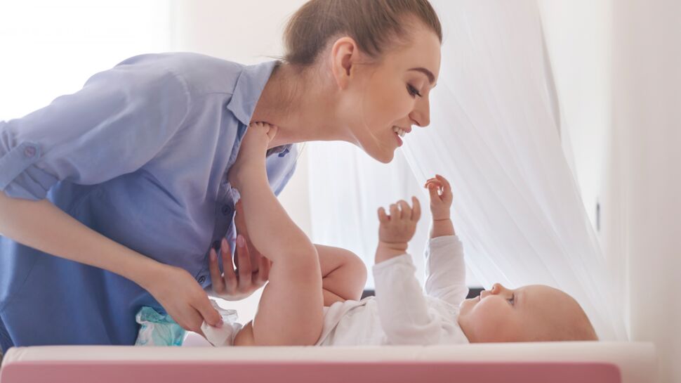 L’ANSM conseille ne plus utiliser certaines lingettes pour bébés