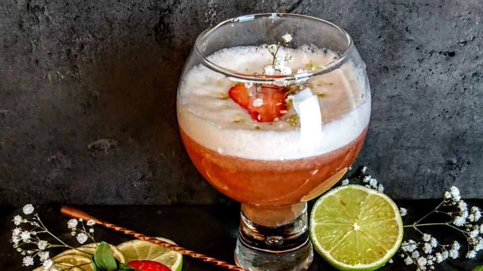 Cocktail cachaça lime fraise