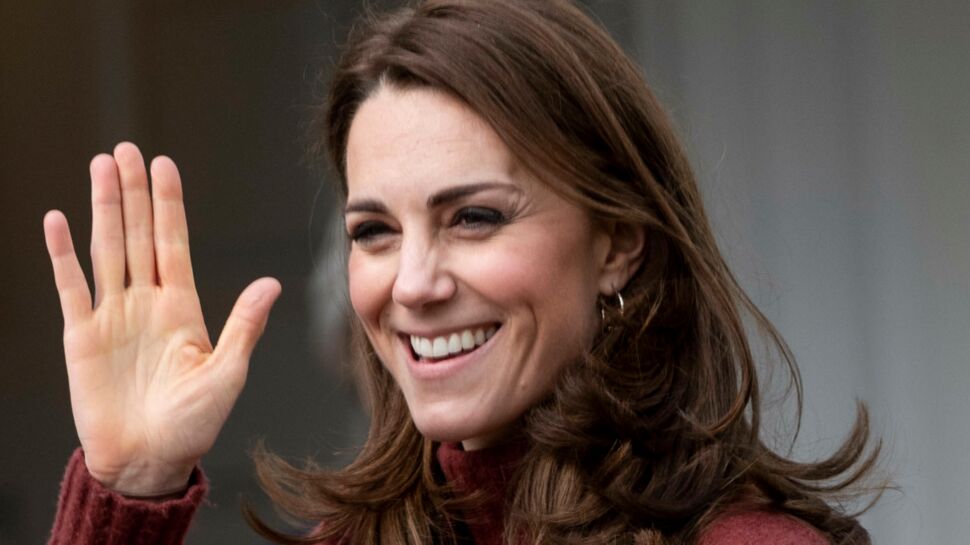 Photos - Kate Middleton : en bottines plates de montagne et jean casual, la duchesse crée le buzz dans un look très décontracté