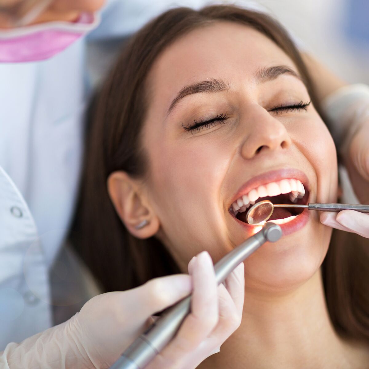 Détartrage Dentaire 8 Choses à Savoir