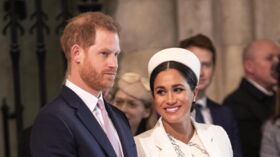Meghan Markle Le Prince Harry Et Leur Bebe Sur Le Point De Quitter L Angleterre Femme Actuelle Le Mag