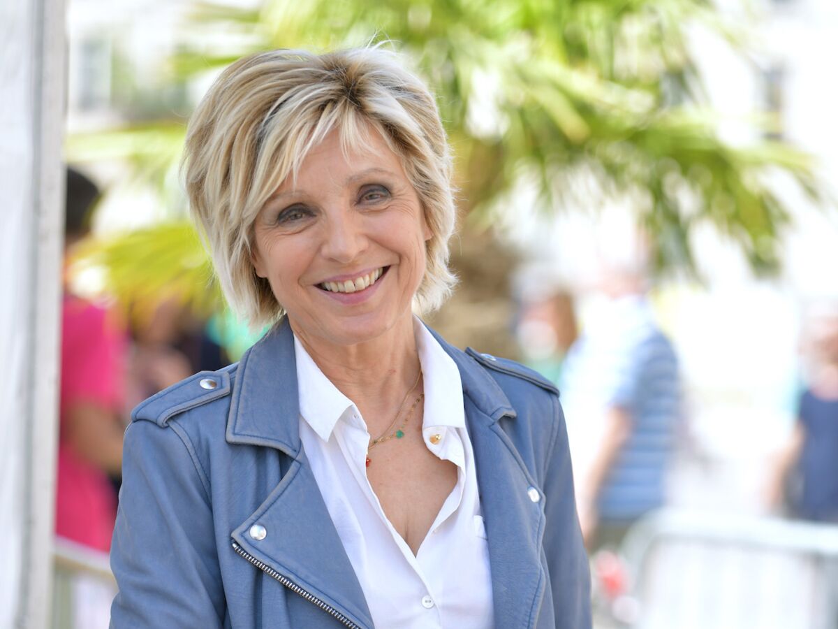 Date De Naissance D Evelyne Dheliat Evelyne Dheliat : qui est sa fille Olivia ? : Femme Actuelle Le MAG