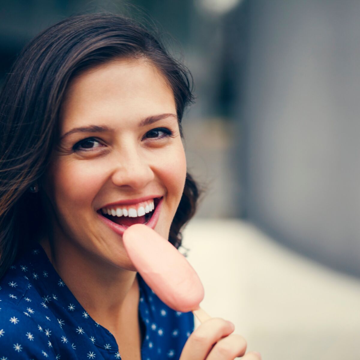 Brain Freeze Ou Gel Du Cerveau Pourquoi Manger Une Glace Peut Donner Mal A La Tete Femme Actuelle Le Mag