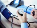 Hypertension artérielle : qu’est-ce que l’effet "blouse blanche” ?
