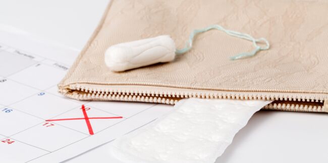 Extraction menstruelle : une infirmière alerte sur cette technique dangereuse pour stopper ses règles